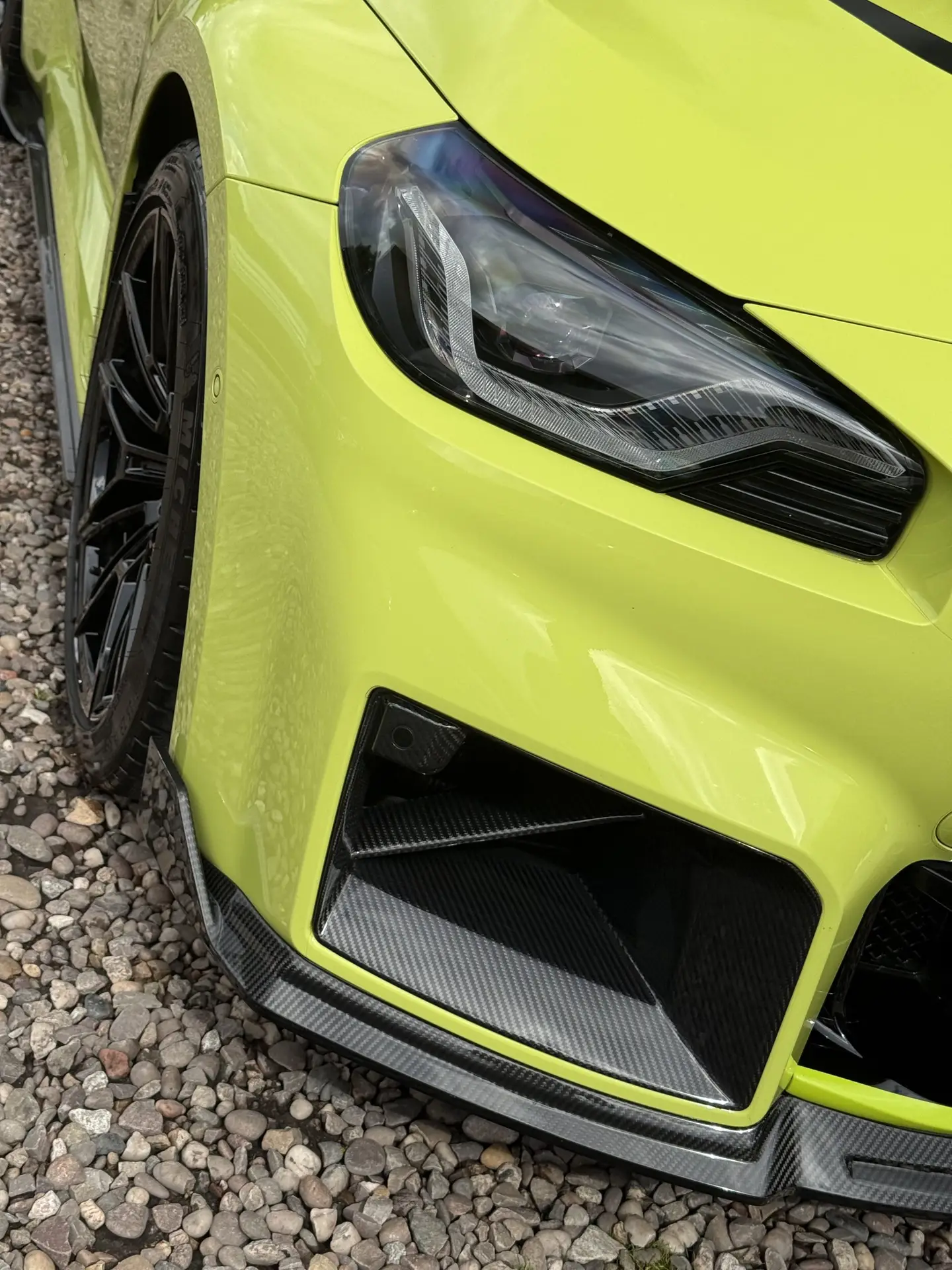 Premium wheel and paint finish