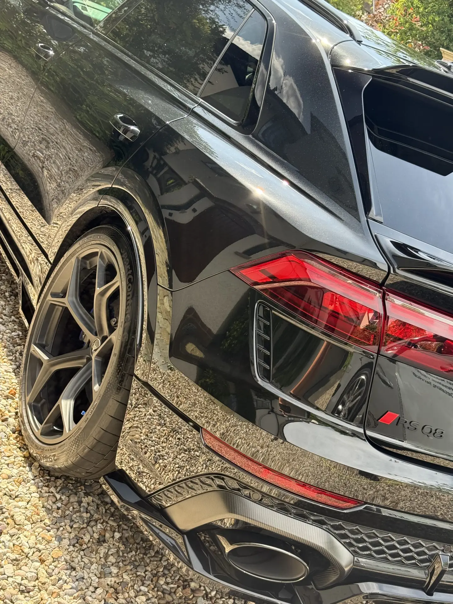 Wheel and arch clean